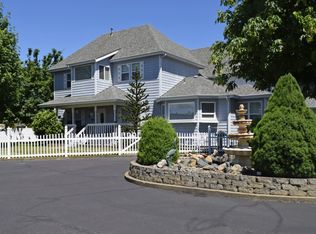 100 Kenya Ct, Winston, OR 97496
