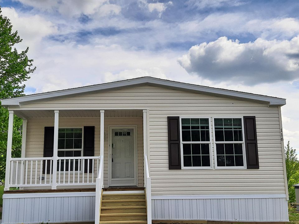 Exterior Image-0-Champion Mandell Trails