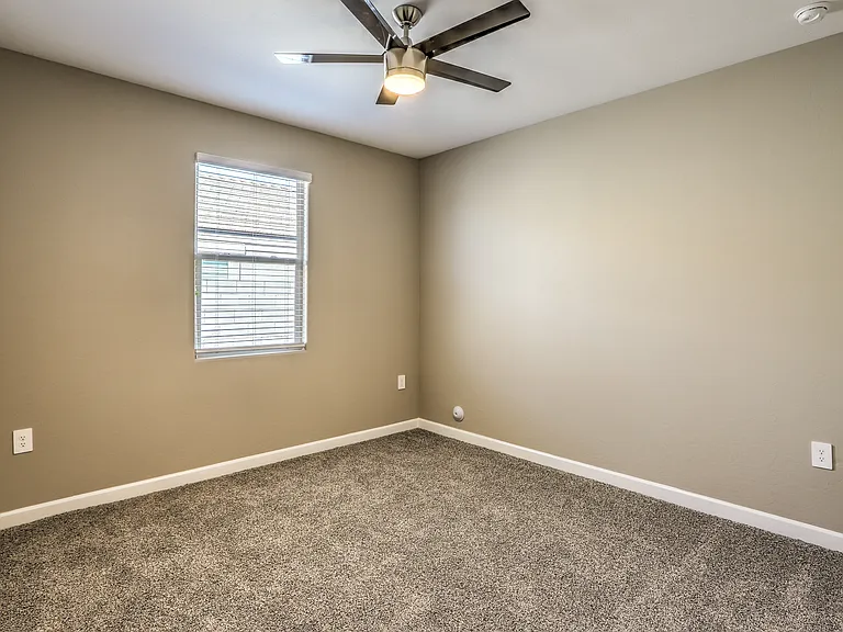 30358 W Crittenden Ln — Photo 29