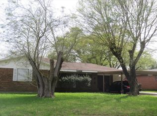 1909 18th Ave N, Texas City, TX 77590