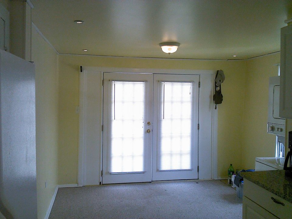 1st image of 921 Merrick Ave