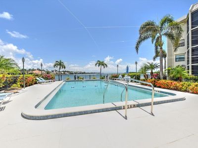 929 Collier Ct APT B401, Marco Island, FL, 34145