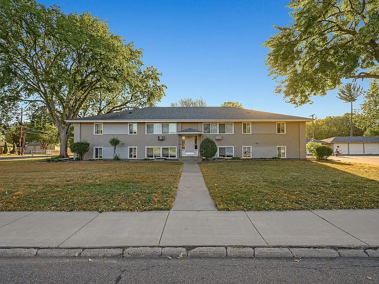 8601 Nicollet Ave S #102 — Photo 30