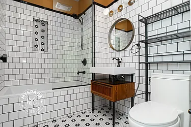 Rented by MySpaceNYC