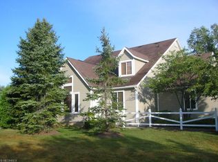 478 Kings Ct, Akron, OH 44321