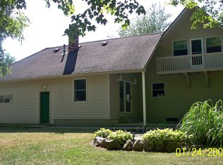 23760 36th Ave, Ravenna, MI 49451