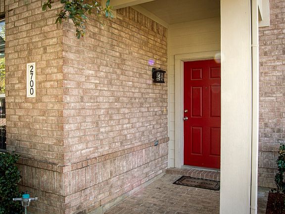 4th image of 2700 Hereford Rd