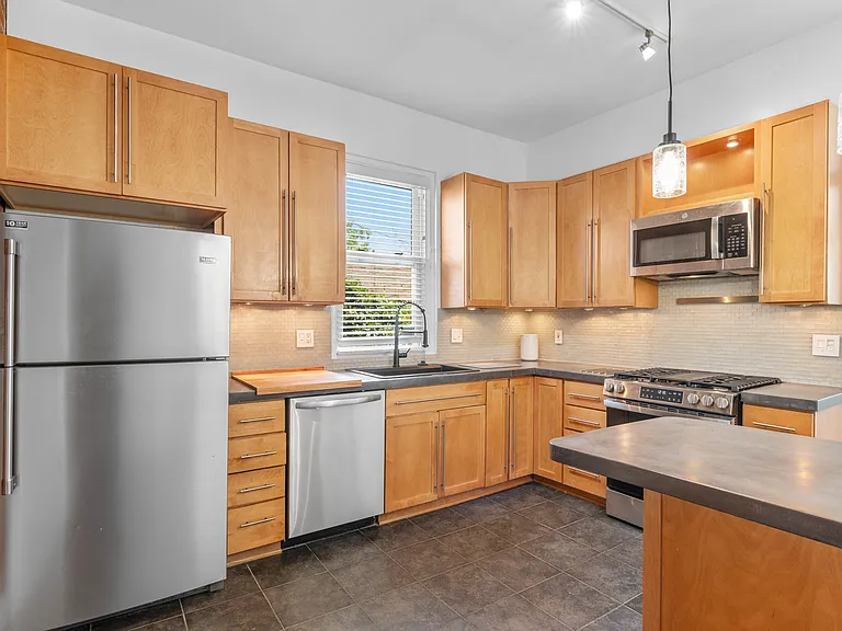 2952 Champa St — Photo 15