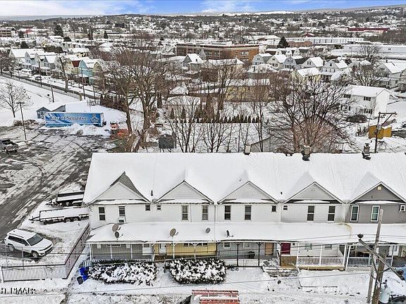 5th image of 940 Providence Rd