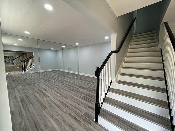 2nd image of 2506 Saint Charlotte Pl
