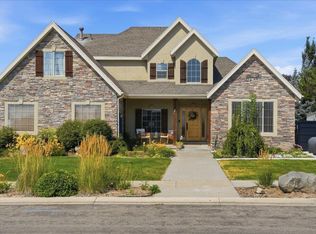 102 S Fox Den Rd, Midway, UT 84049