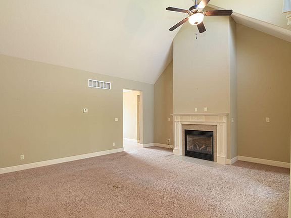 5th image of 955 Forest Lake Drive
