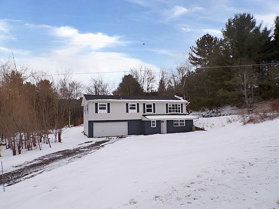 4th image of 180 Swift Rd