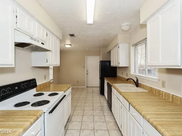 19407 San Gabriel Dr, Houston, TX 77084