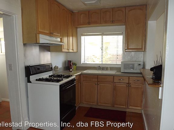 4th image of 3629 Boundary St
