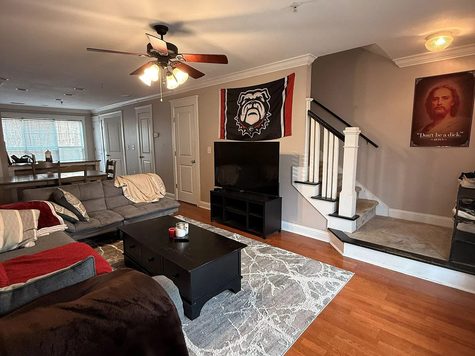 2 bed, 2.5 bath, 1168 sqft, $1,700 — Photo 2