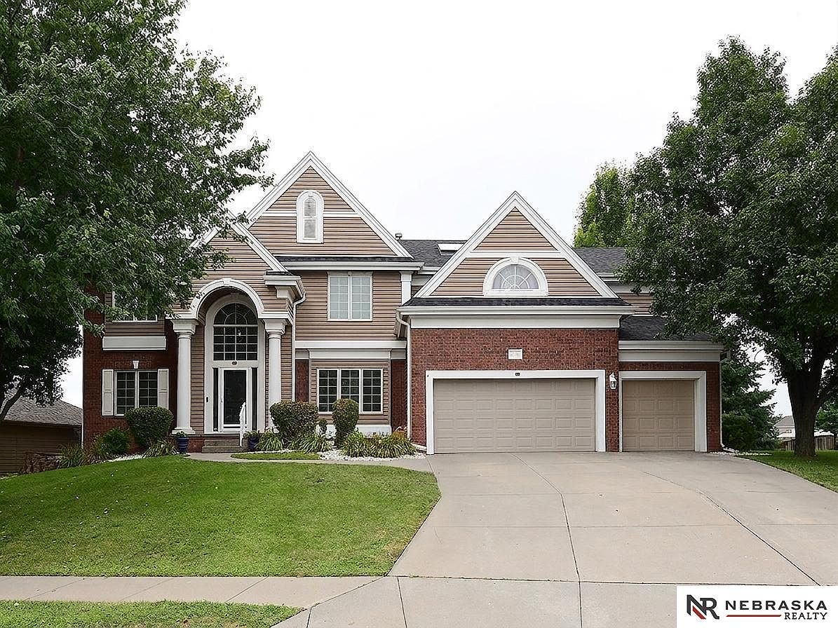 16302 Hartman Ave — Stone Creek Golf Club