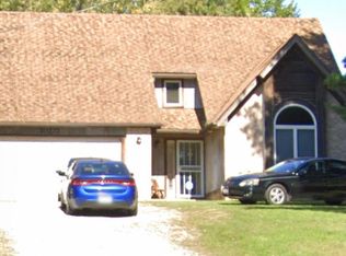 20277 Emery Rd, North Randall, OH 44128