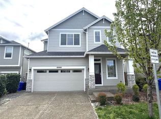 6566 NE Rainsong Ln, Hillsboro, OR 97124