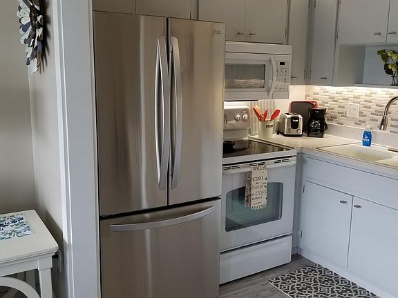 4th image of 2800 Indian River Blvd APT K7