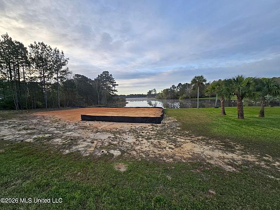 2nd image of W Wortham Rd