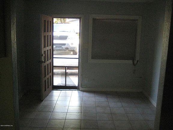 2nd image of 3256 Plum St