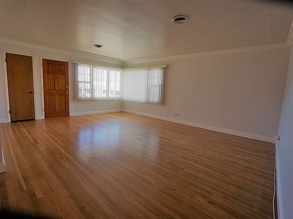 3rd image of 653-55 Loring St