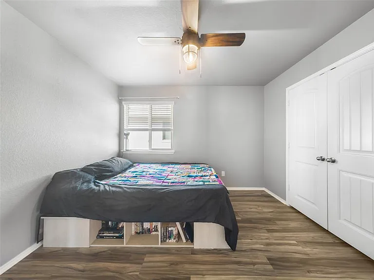 137 Hematite Ln — Photo 24
