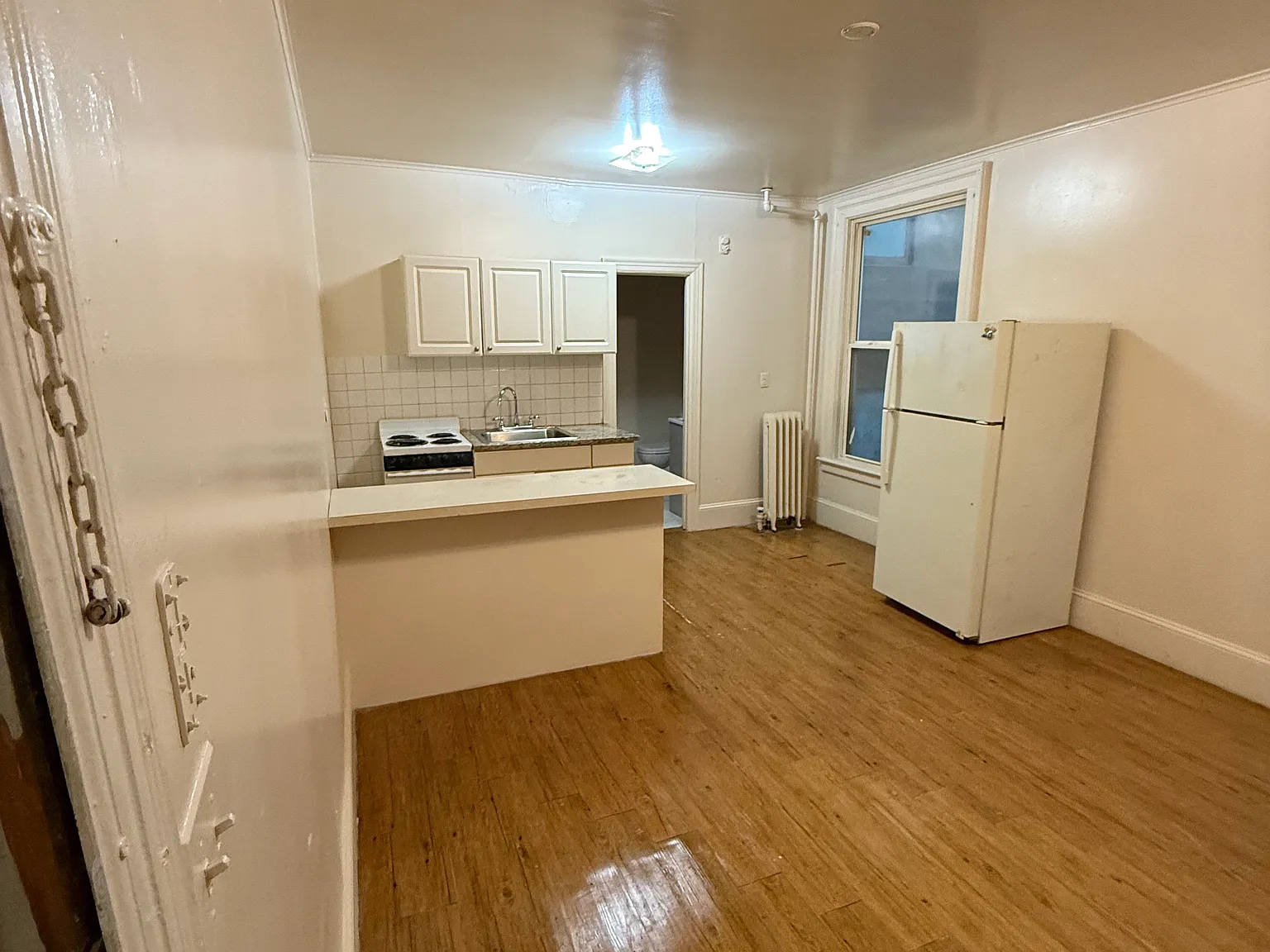 148 Grand St — Photo 2