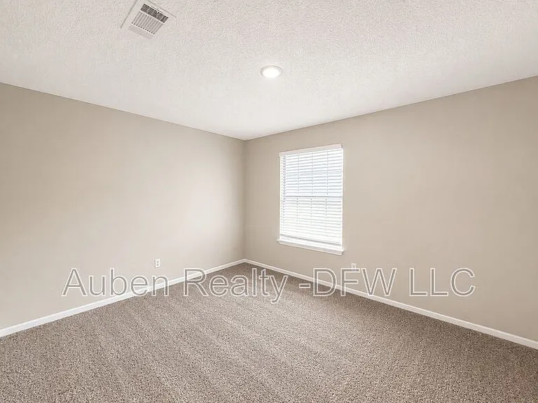509 S Beverly St #3 — Photo 8