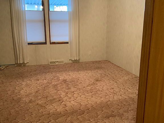 4th image of 679 Brentwood Dr Unit 6