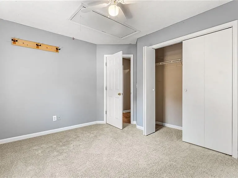 405 Christopher Ln — Photo 12