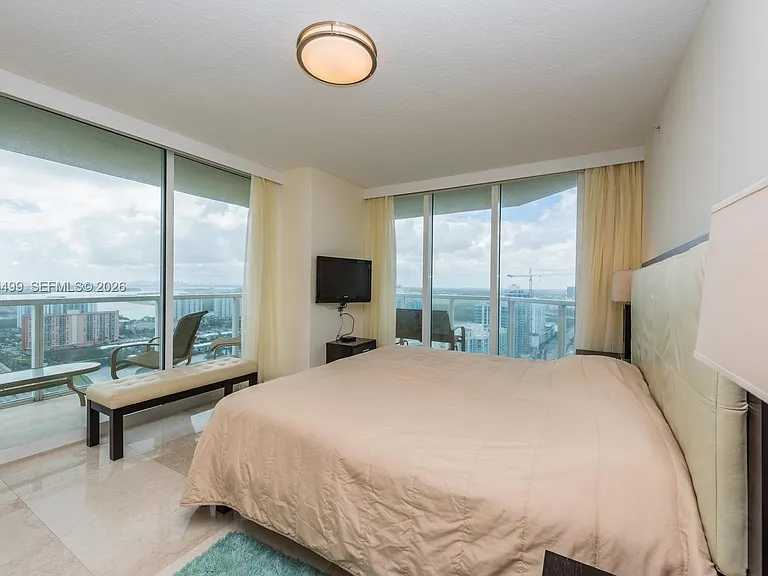 16699 Collins Ave #3508 — Photo 2