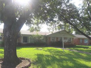 1549 Carl St, Fort Worth, TX 76103
