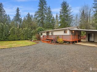 20729 N Loop View Dr, Granite Falls, WA 98252