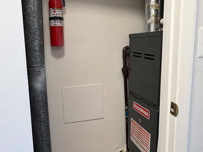 11 Warren Lodge Ct #1A — Photo 14