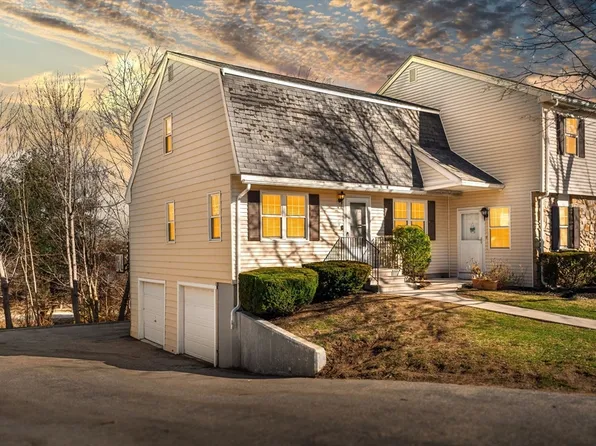 48 Pamela Ln, Amesbury, MA 01913