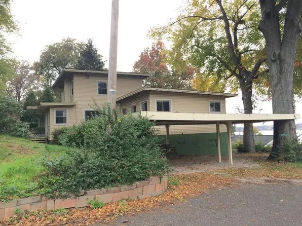 1524 Cove Ave, Lakemore, OH 44250