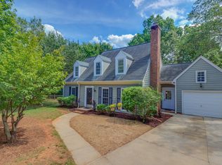 9129 Gamesford Dr, Charlotte, NC 28277