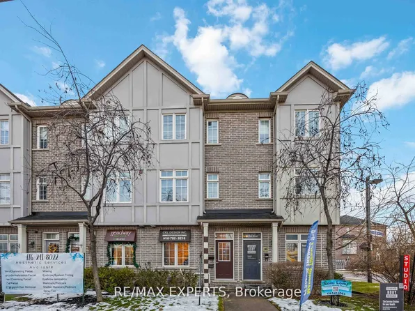 19B Oak St, Toronto, ON M9N 0A4