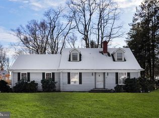 60 Lake Dr, Freehold, NJ 07728