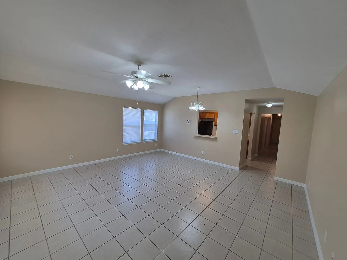 7703 Chatsworth, San Antonio, TX. 78250 — Photo 3