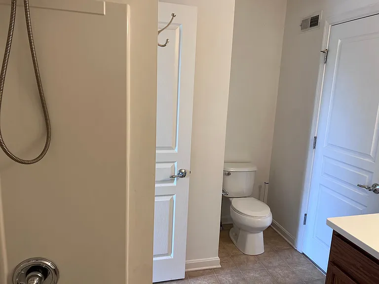 8388 Saylor Ct — Photo 9