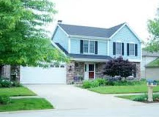 7838 Woodstock Dr, Tinley Park, IL 60477