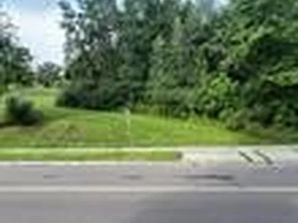 53 McMahon Ave #72, Corning, NY 14830