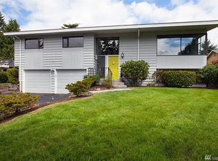 3026 NE 96th St, Seattle, WA 98115