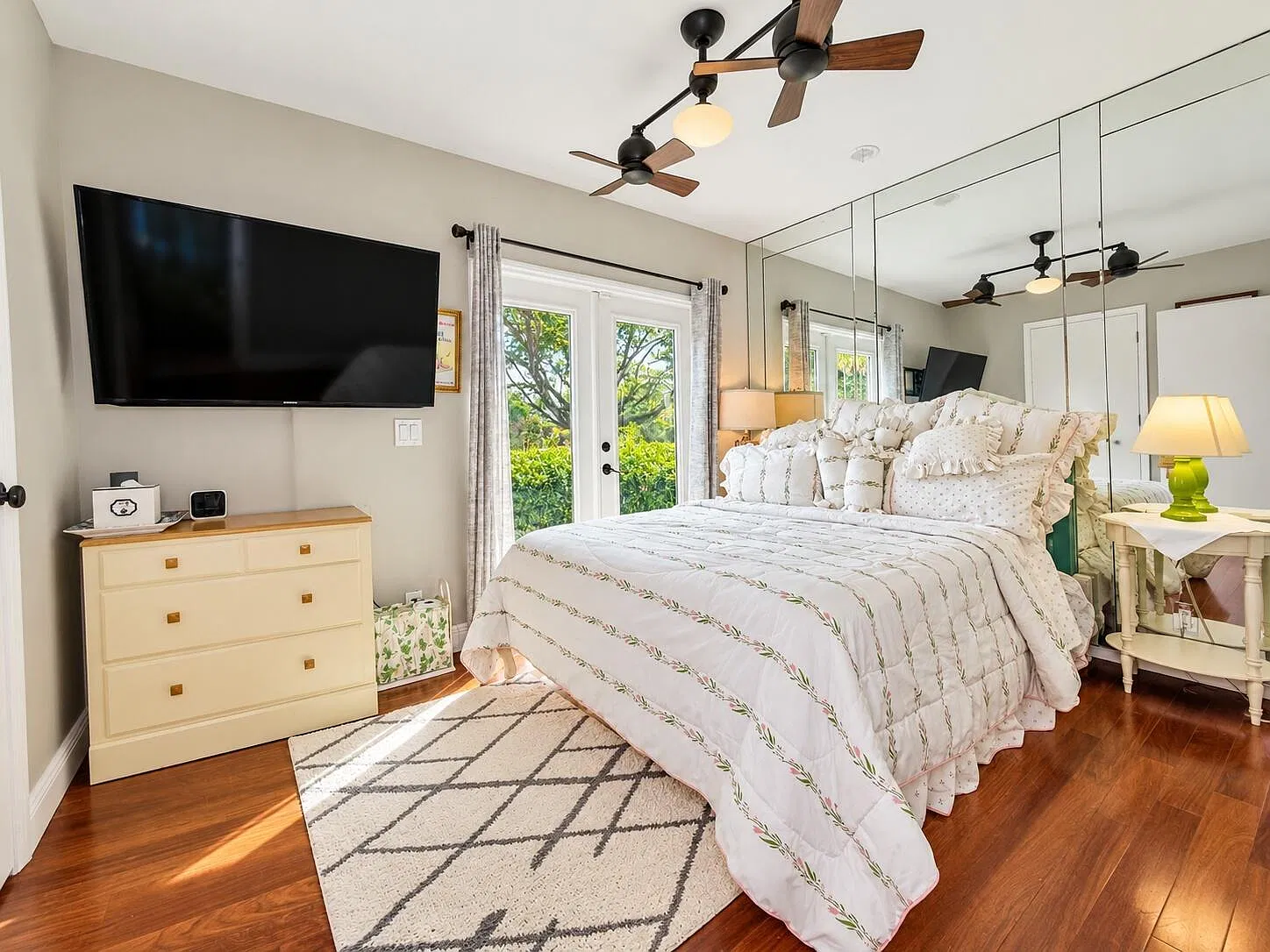 1 bed, 1.0 bath, 200 sqft, $1,100 — Photo 4