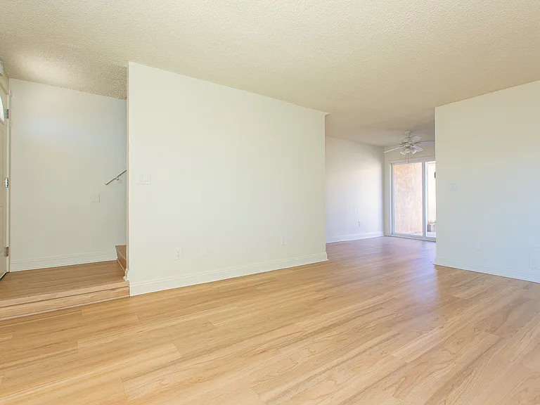 2320 Clark Ln #2 — Photo 4