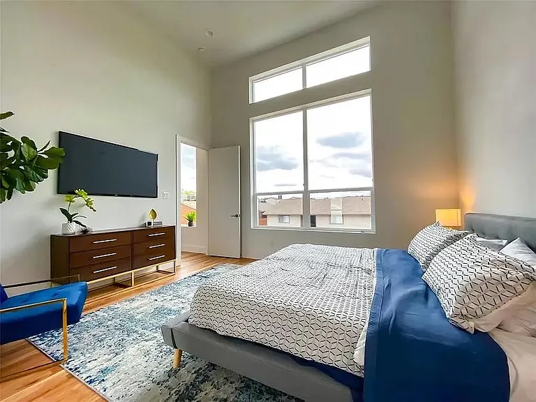 2603 Calvin St #102 — Photo 5