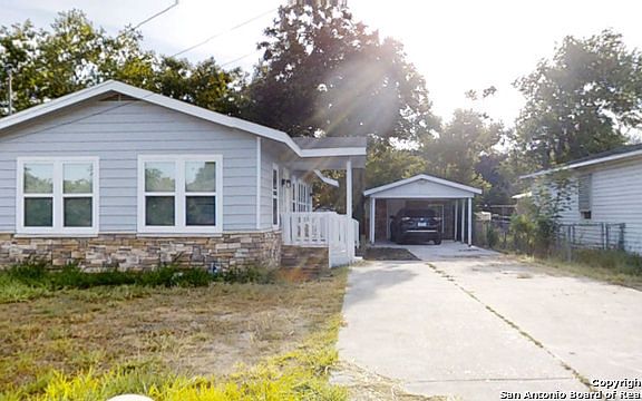 3rd image of 2716 McCain Dr